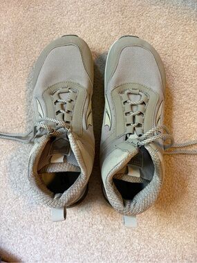 Altra Women's Lone Peak Hightop Trail Shoes